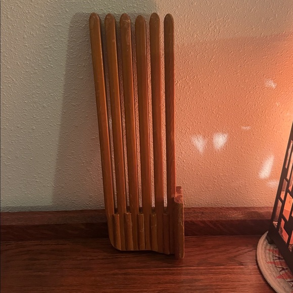 Vintage Handi Valet wood hanger for clothing, dried flowers, jewelry & more MCM - Picture 3 of 7